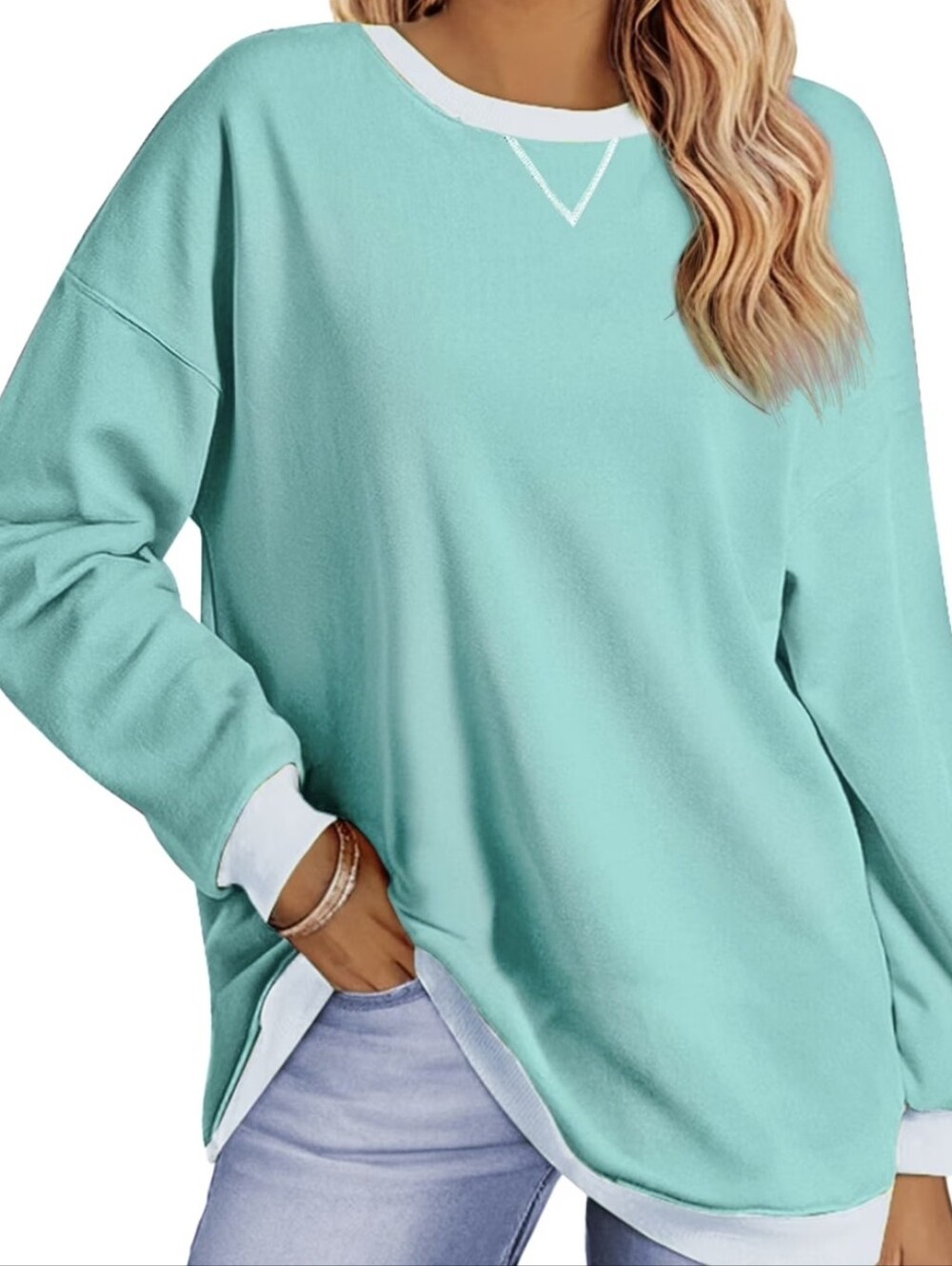 Women’s Mint Green Crewneck Sweatshirt